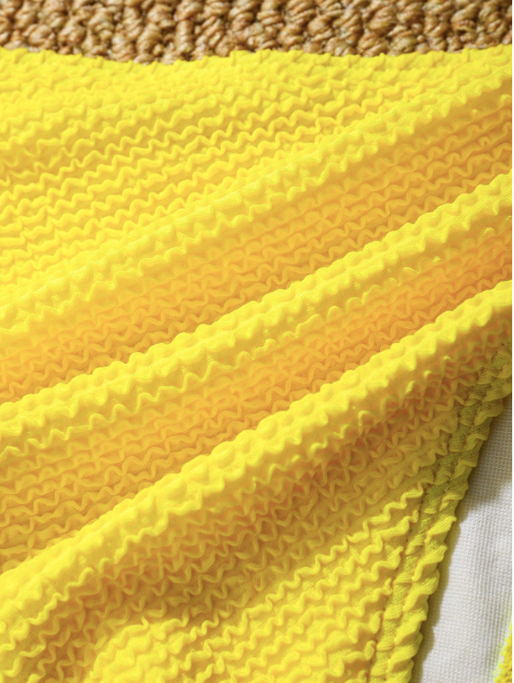 Swim Mod Ensemble de bikini jaune asymétrique au cou sexy de couleur unie pour femme pour l'été